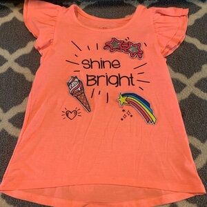 Girls size 6 shirt